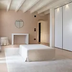 Gabrielle Estate