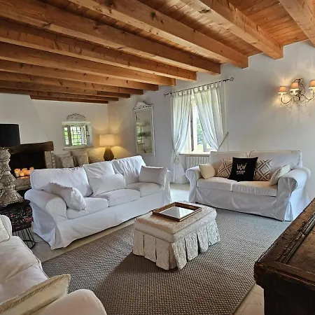 Gabrielle Estate *