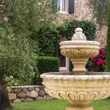 Villa Gabrielle Estate