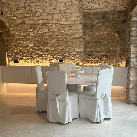 Villa Gabrielle Estate