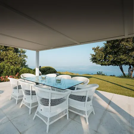 Gabrielle Estate Вилла