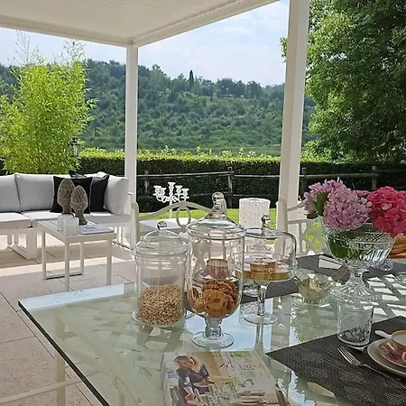 Вилла Gabrielle Estate Торри-дель-Бенако